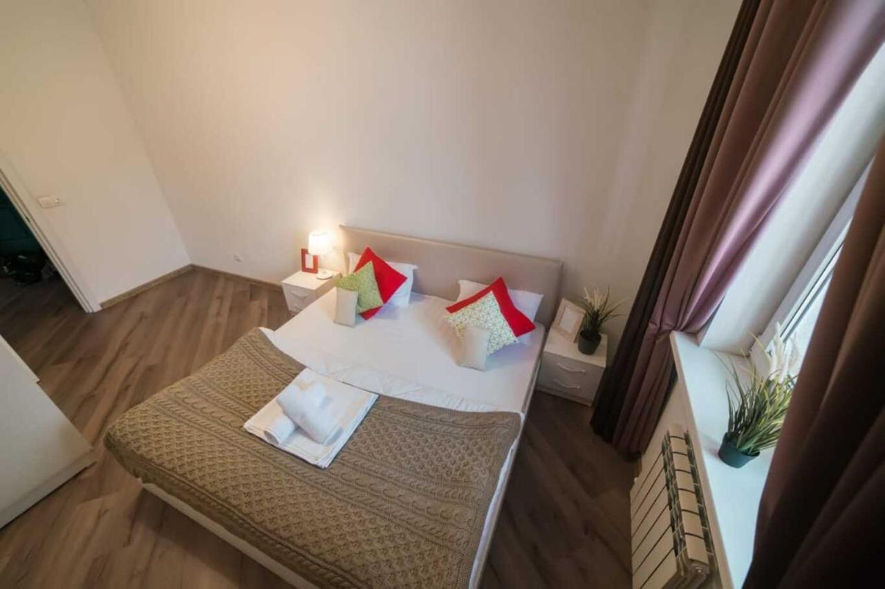 Hotel Manica Vavilon 阿拉木图 外观 照片